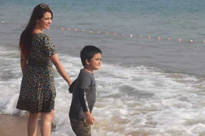 জন্মদিনে ছোট্ট ছেলেকে নিয়ে পুরীর সমু্দ্রতটে প্রিয়ঙ্কা। জন্মদিনে নায়িকার গোটা দিনটা জুড়েই থাকল সহজ
