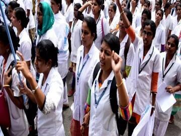 AIIMS nurses go on indefinite strike over better salary, Health Ministry steps in বেশি বেতন সহ ২৩ দাবিতে অনির্দিষ্টকালের ধর্মঘটে নার্সরা, এইমসে ব্যহত চিকিৎসা