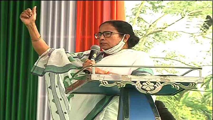 Mamata Banerjee Rally Bengal Election 2021 Mamata At Coochbehar Mamata Attacks Defectors Mamata Banerjee Rally: 