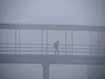 দিল্লিতে মরসুমের শীতলতম দিন, তাপমাত্রা নামল ৪.১ ডিগ্রি সেলসিয়াসে, পশ্চিমবঙ্গেও জাঁকিয়ে শীত পড়ার সম্ভাবনা