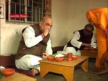 বাউল পরিবারে অমিতের মধ্যাহ্নভোজের মেনুতে ভাতের সঙ্গে মুগের ডাল থেকে শুরু করে আলুপোস্ত