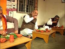 বাউল পরিবারে অমিতের মধ্যাহ্নভোজের মেনুতে ভাতের সঙ্গে মুগের ডাল থেকে শুরু করে আলুপোস্ত