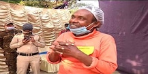 অমিত শাহ তাঁর বাড়িতে আসবেন, তা তিনি কীভাবে জানতে পারলেন? খোলসা করলেন বাউল বাসুদেব দাস