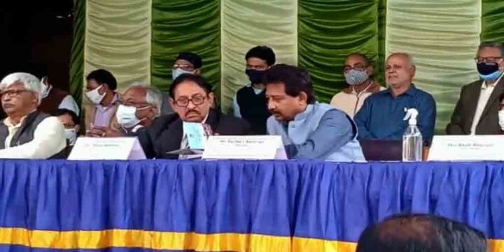 West Bengal assembly election 2021 Rajeeb Banerjee attends Function at assembly today after he skipped cabinet meet বিধানসভার অনুষ্ঠানে পার্থর পাশে রাজীব, গতকাল মন্ত্রিসভার বৈঠকে গরহাজির কেন? কী বললেন বনমন্ত্রী