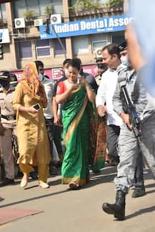 মুম্বই ফিরে বোনের সঙ্গে মন্দিরে কঙ্গনা