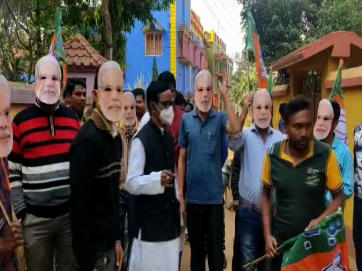 আর সেই কর্মসূচির অঙ্গ হিসেবে দলের বাঁকুড়া জেলা সভাপতি বিবেকানন্দ পাত্র, মণিকা দত্তের নেতৃত্বে তালডাংরা বিধানসভা কেন্দ্রের উদয়ন পল্লীতে 'আর নয় অন্যায়' কর্মসূচি অনুষ্ঠিত হলো।