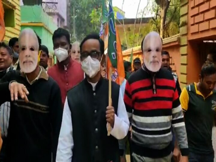 এবার পালাবদলের পালাবদলের লক্ষ্যেই গেরুয়া শিবির তাদের সবকটি গণসংগঠনকে পথে নামিয়েছে।