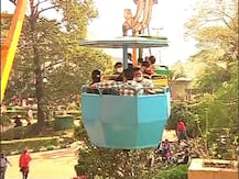 New Year 2021 Celebrations: টুরিস্ট স্পট থেকে বিনোদন পার্ক-- উৎসবের মেজাজে স্বাগত নতুন বছরের প্রথম দিনকে