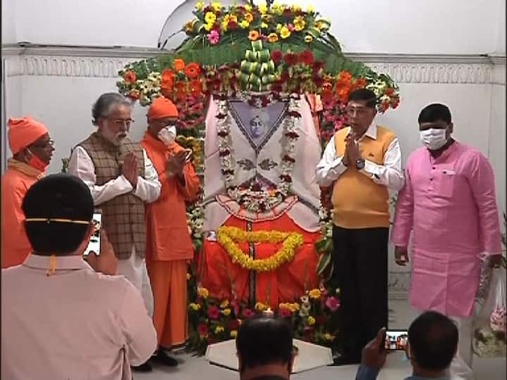 শ্রদ্ধা সুদীপ বন্দ্যোপাধ্যায়ের। 