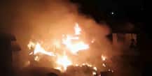 Kolkata Sulonguri Newtown Fire: বাগবাজারের পর নিউটাউন, বিধ্বংসী অগ্নিকাণ্ডে ভস্মীভূত একাধিক ঝুপড়ি