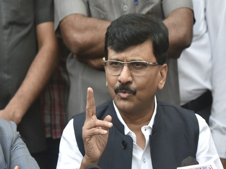 Sanjay Raut of Shiv Sena announced to fight in West Bengal Assembly polls West Bengal Election 2021: কলকাতা যাচ্ছি, জয় বাংলা! ট্য়ুইট সঞ্জয় রাউতের, বিধানসভা ভোটে লড়ছে শিবসেনা