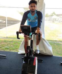 Ind Vs Aus, Brisbane Test Photos: কেন বিদেশে টেস্ট ম্যাচে ঋষভই প্রথম পছন্দ জানালেন শাস্ত্রী, ঋদ্ধির ভবিষ্যৎ কী?