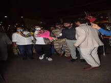 ঐতিহাসিক সিরিজ জয়ের পর দেশে ফিরলেন রাহানে-রোহিতরা, দেখে নিন তাদের বরণের ছবি