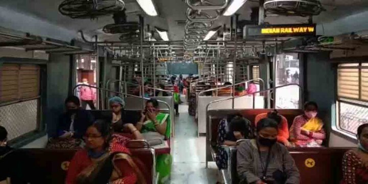 Eastern Railway: Rabindra Sangeet music to be played for local train passengers Eastern Railway Update: এবার লোকাল ট্রেনে বাজবে রবীন্দ্রসঙ্গীত ও যন্ত্রসঙ্গীত, সিদ্ধান্ত পূর্ব রেলের, 'একঘেয়েমি কাটবে', আশা নিত্যযাত্রীদের