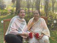 Raj Chakraborty on Instagram: 'মা-আর শুভশ্রী বেস্ট ফ্রেন্ড', শীতের সকালে ছুটির ছবি শেয়ার করলেন রাজ