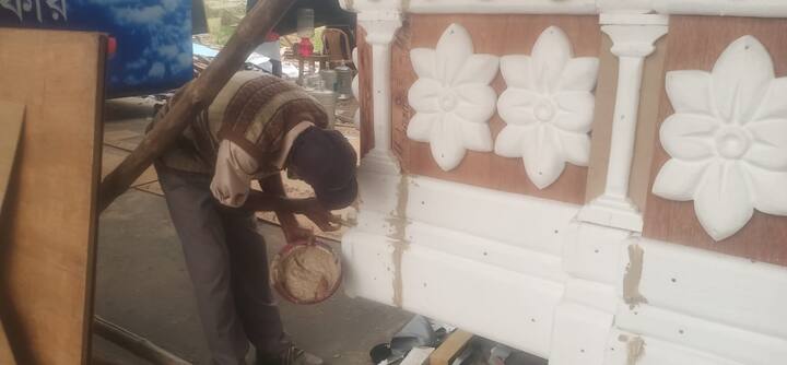 রেড রোডে চলছে শেষ মুহূর্তের প্রস্তুতি। ছবি ও তথ্য: অর্ণব মুখোপাধ্যায়।