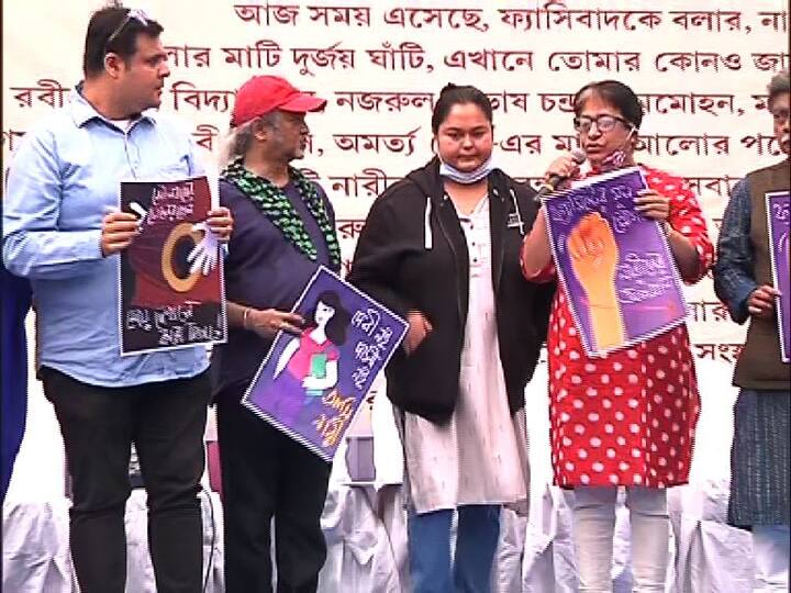 ভিক্টোরিয়ায় জয় শ্রীরাম স্লোগান থেকে সায়নী-দেবলীনাকে হুমকি দেওয়ার অভিযোগে একজোট হলেন বিশিষ্টজনেরা। একমঞ্চে প্রতিবাদ জানালেন জয় গোস্বামী-শুভাপ্রসন্ন, কৌশিক সেন, গৌতম ঘোষরা। সামিল হলেন নুসরত জাহান, তনুশ্রী চক্রবর্তী, রাজ চক্রবর্তীরাও। পাল্টা কটাক্ষ করেছে বিজেপি।