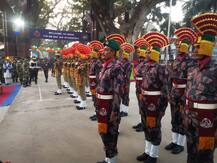 আটারি ওয়াঘা সীমান্তের মত উত্তেজনা নয়, প্রজাতন্ত্র দিবসে ভারত-বাংলাদেশের বন্ধুত্বের গল্প বলে পেট্রাপোল