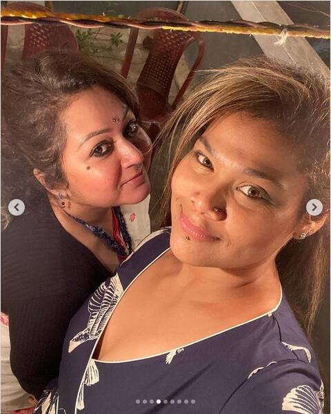 দেখুন আরও ছবি।