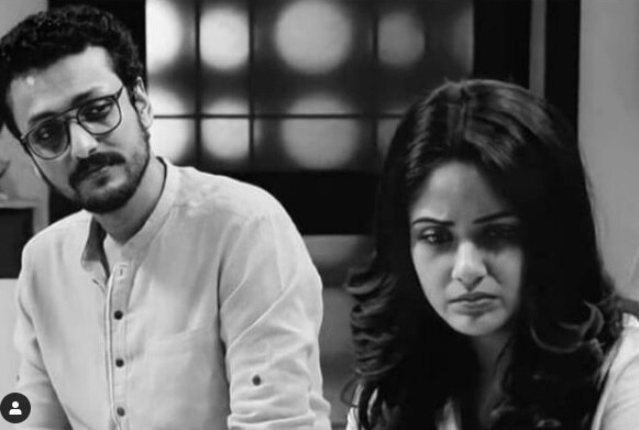 কৌশিকের পরিবারের মানুষরাও রাজনীতির সঙ্গে যুক্ত ছিলেন। তবে অন্য ভাবধারায়। তবে পদ্মপতাকা হাতে নিয়ে  নিজের জেলা, শহরের জন্য কাজ করতে পারবেন বলে তাঁদের বিশ্বাস। 