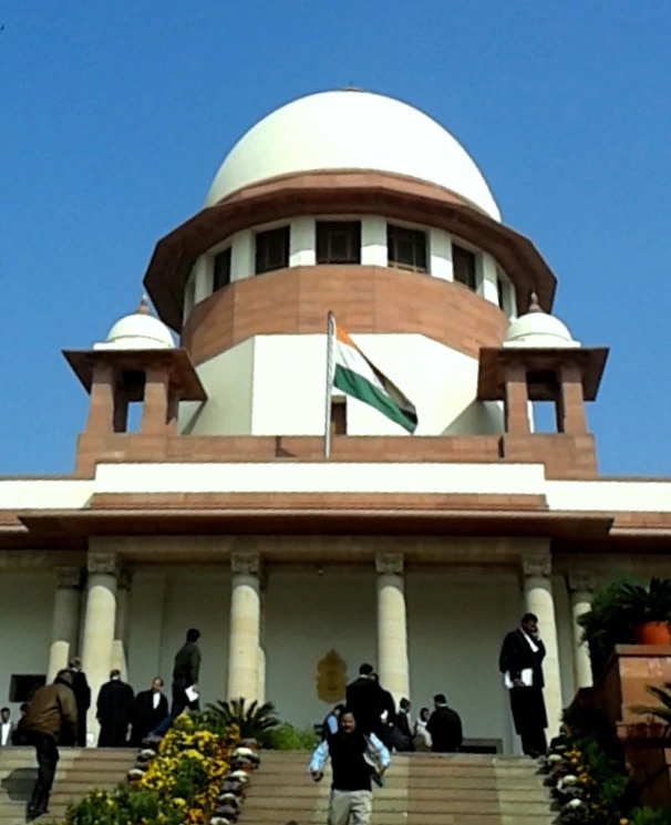 Controversial Pocso Rulings SC Withdraws Recommendation To Make Bombay HC Judge Permanent Controversial Pocso Rulings: যৌন নিগ্রহ মামলায় বিতর্কিত রায়ের পর বম্বে হাইকোর্টের বিচারপতির স্থায়ীকরণের সুপারিশ প্রত্যাহার সুপ্রিম কোর্টের
