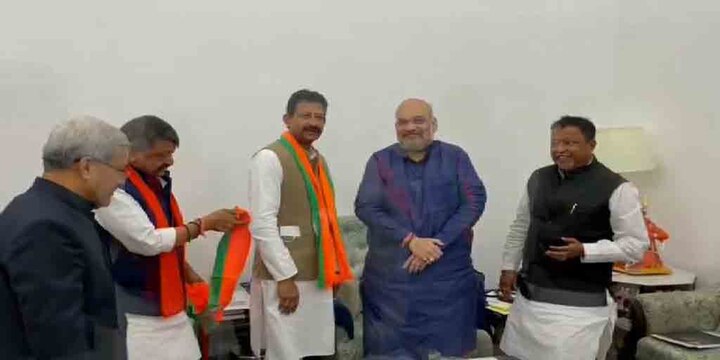 West Bengal Election 2021 Rajiv, Vaishali, Rathin, Prabir, Rudranil to join BJP, will travel on chartered flight to Delhi নজিরবিহীন দৃশ্য! চার্টার্ড ফ্লাইটে দিল্লিতে গিয়ে বিজেপিতে যোগদান রাজীব, বৈশালী, রথীন, প্রবীর, রুদ্রনীলের