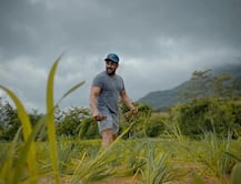 Salman Khan Galaxy Apartment Photos: ৪ দশক ধরে গ্যালাক্সিতে বাস ঘরকুনো সলমনের