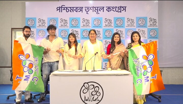 Ronita Roy, Sritama Bhattacharyya, Disha Roychowdhury and Souptik Chakraborty join TMC, shares their views about party দিদির বাড়ির লোক হলেন 'বাহা', সেবার অ আ ক খ শিখবেন 'ঝিলিক'