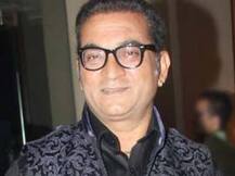 गायक अभिजीतविरोधात गुन्हा दाखल, ट्विटरवर अपशब्द वापरल्याचा आरोप