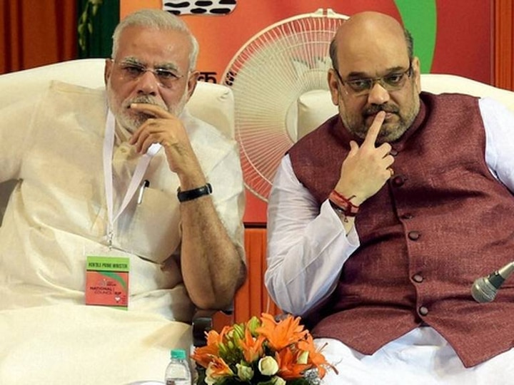 Narendra Modi May Decide To Go For Loksabha Election In 2018 मोदी-शाहा धक्का देणार, लोकसभा निवडणुका 2018 मध्येच घेणार?