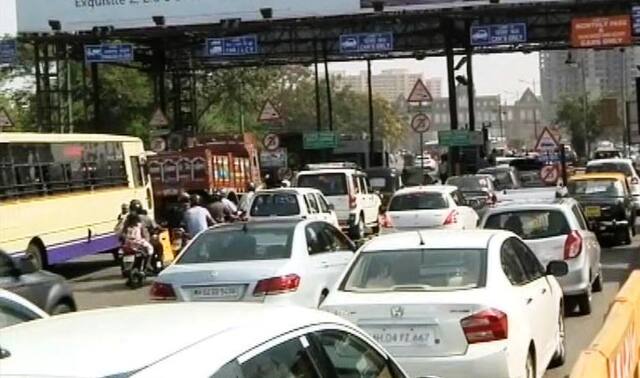 टोल, दिल्ली मेट्रो, पेट्रोल पंपवर जुन्या नोटा घेणार