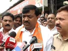 नाशकात शिवसेना नगरसेवक बडगुजर यांना अटक Sudhakar Badgujar Arrest नाशकात शिवसेना नगरसेवक बडगुजर यांना अटक