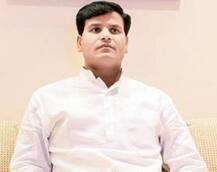 आमदार रवी राणांचा दावा खरा ठरला, महाराष्ट्रातील 22 मतं फुटली!