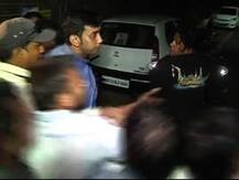 बापट आणि पोलिसांदेखत 'आपलं घर'चा सचिन अग्रवाल पळाला!