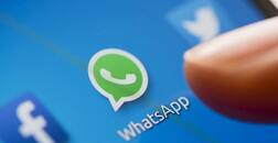 पुण्यात तरुणीचं व्हॉट्सअप हॅक, तरुणीच्या तीन मित्रांना हजारो रुपयांना लुटलं!