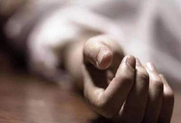 पिंपरीत वेटरची 15 व्या मजल्यावरुन उडी मारुन आत्महत्या