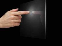 चेंजिंग रुममधील आरशाचं सत्य कसं पडताळाल?