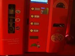 ATM सारखं पिझ्झाचं मशीन ATP, अवघ्या 4 मिनिटांत पिझ्झा!