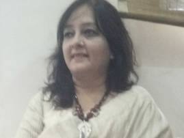 खडसेंच्या राजीनाम्यासाठी 'आप' नेत्या प्रीती मेनन घेणार मुख्यमंत्र्याची भेट