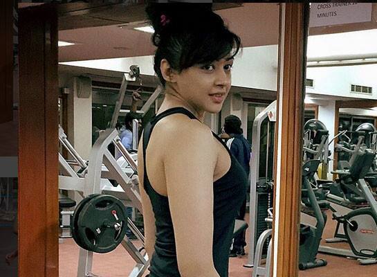 जीम आणि डायट इंस्ट्रक्टरचं आपलं स्वत:चं यूट्यूब चॅनल, इंस्टग्राम, आणि फेसबुक अकाउंट असून ते देखील फारच प्रसिद्ध आहे. 