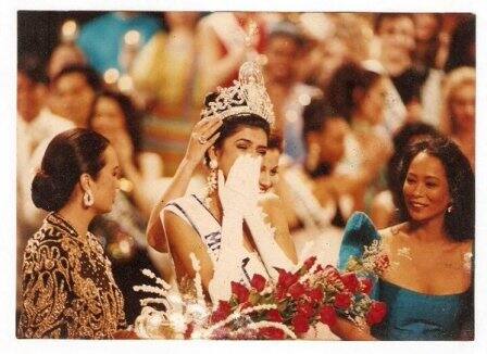 1994 साली मिल युनिव्हर्सचा किताब तिने पटकावला होता. 