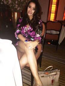 संजय दत्तची मुलगी त्रिशालाचा ग्लॅमरस अवतार! 