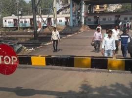 Railway Accident 16 Death In One Day रेल्वे रुळ ओलांडताना मुंबईत एकाच दिवसात 16 जणांचा मृत्यू
