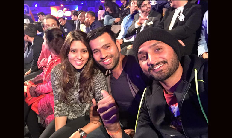 रोहित आणि रितिका 