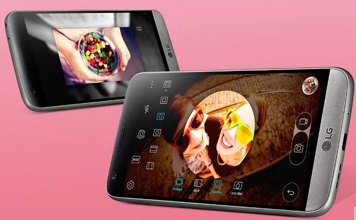 LG G5 ची किंमत 52 हजार 900 रुपये आहे. या फोनसोबत एलजी फ्रेंड्स रेंजचे अनेक उपकरणं उपलब्ध आहेत. एलजी कॅम प्लस, एलजी 360 कॅम आणि एलजी 360 व्हीआर अशा उपकरणांचा यामध्ये समावेश आहे. 