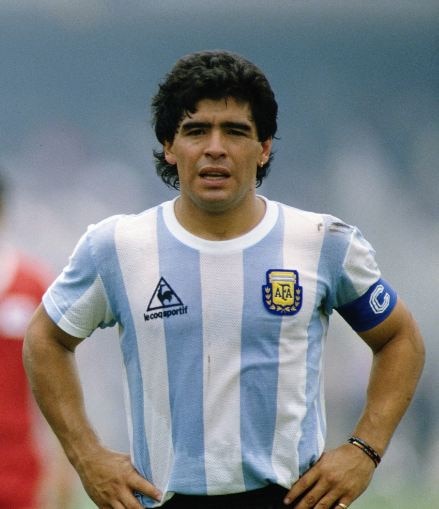 Maradona : இதயமே இல்லாமல் தகனம் செய்யப்பட்டதா மாரடோனாவின் உடல்? மருத்துவர் சொன்ன ரகசியம் என்ன?