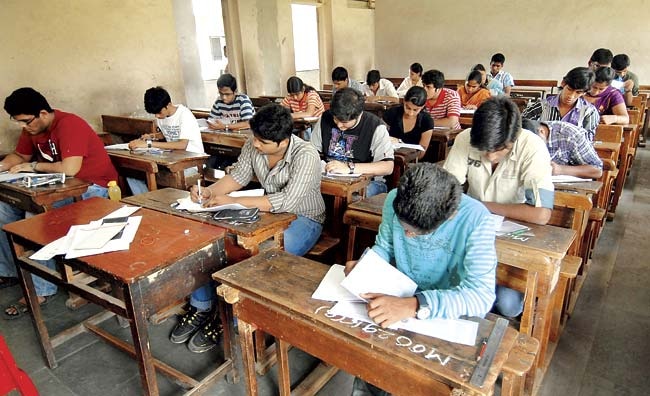 Ssc Result 2017 Beed Ranked Top In Aurangabad Division Latest Updates औरंगाबाद विभागात बीड पुन्हा अव्वल, दहावीत 92.65 टक्के विद्यार्थी पास