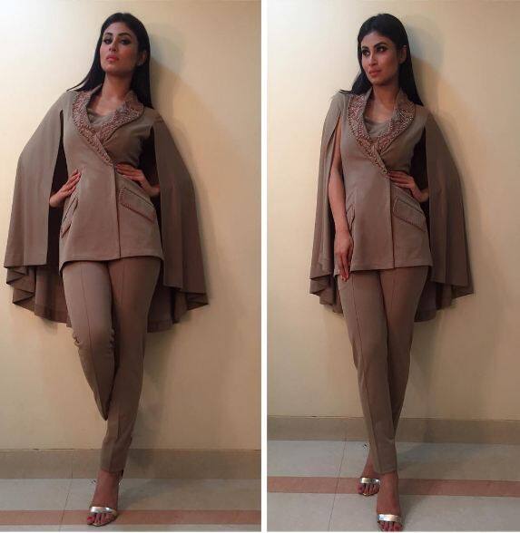 अभिनेत्री मौनी रॉय 