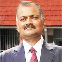 डॉ. तात्याराव लहानेंवर मराठी सिनेमा, मकरंद अनासपुरे साकारणार भूमिका