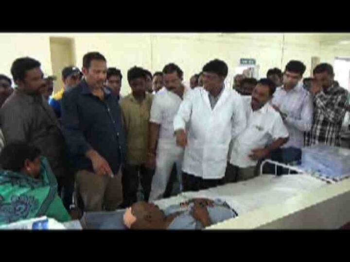 प्रांताधिकारी मनमानी करुन जनतेला वेठीस धरत असल्याचा आरोप त्यांनी केला आहे. तसंच शासकीय कर्मचाऱ्यांनी सैराट होऊ नये. असा इशाराही उदयनराजेंनी दिला.